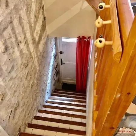 Lovely Duplex In The Center Of Apartment *