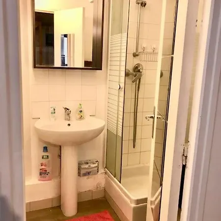شقة Lovely Duplex In The Center Of *